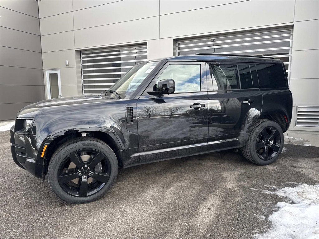 New 2026 Land Rover Defender 110 X-Dynamic SE image 3