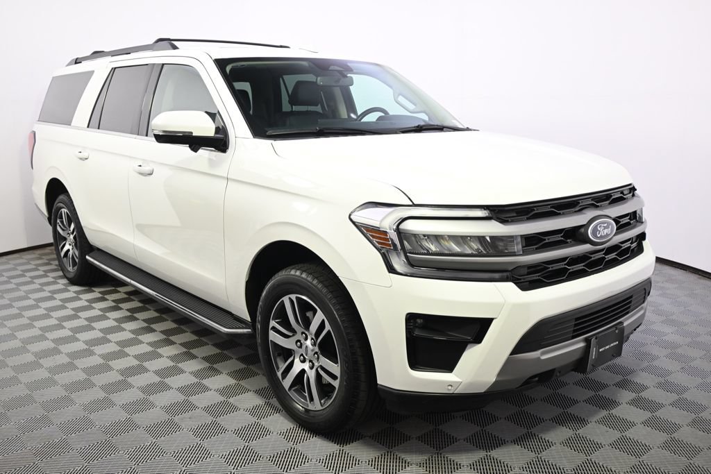 Used 2023 Ford Expedition Max XLT AWD/4WD image 8