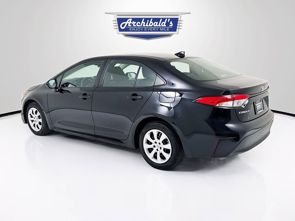 Used 2024 Toyota Corolla LE image 4