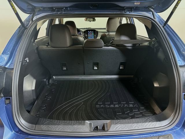 Used 2024 Subaru Crosstrek 2.0i Premium image 9