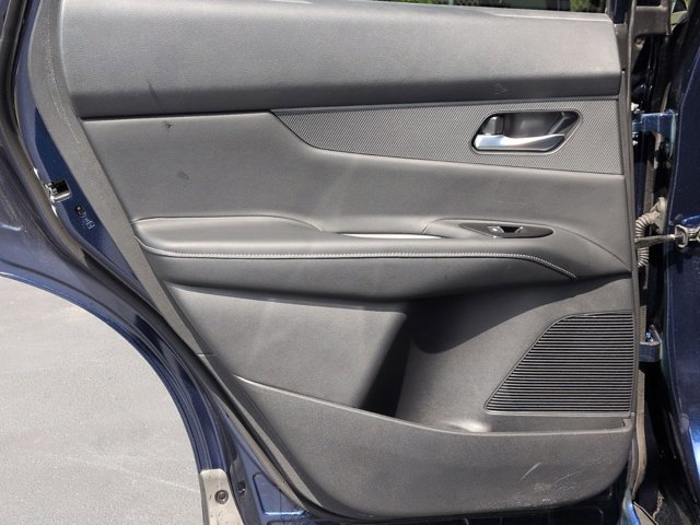 Certified 2025 Nissan Murano SV image 28