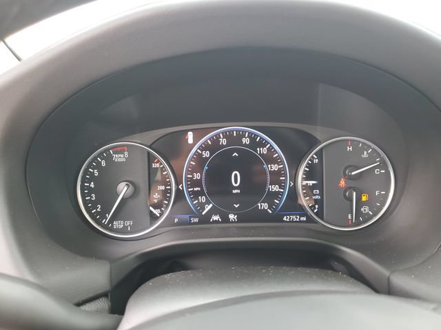 Certified 2023 Buick Enclave Avenir w/ Trailering Package, 5000 lbs. AWD/4WD image 10