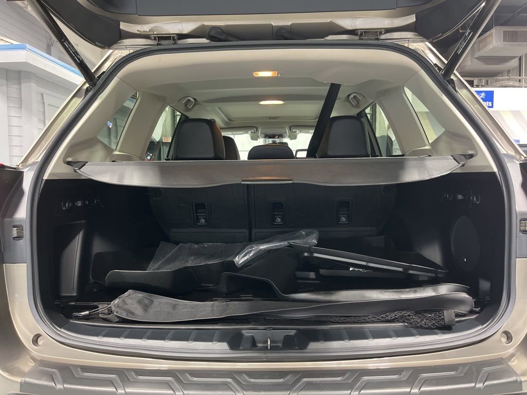 Used 2019 Subaru Forester Touring image 36