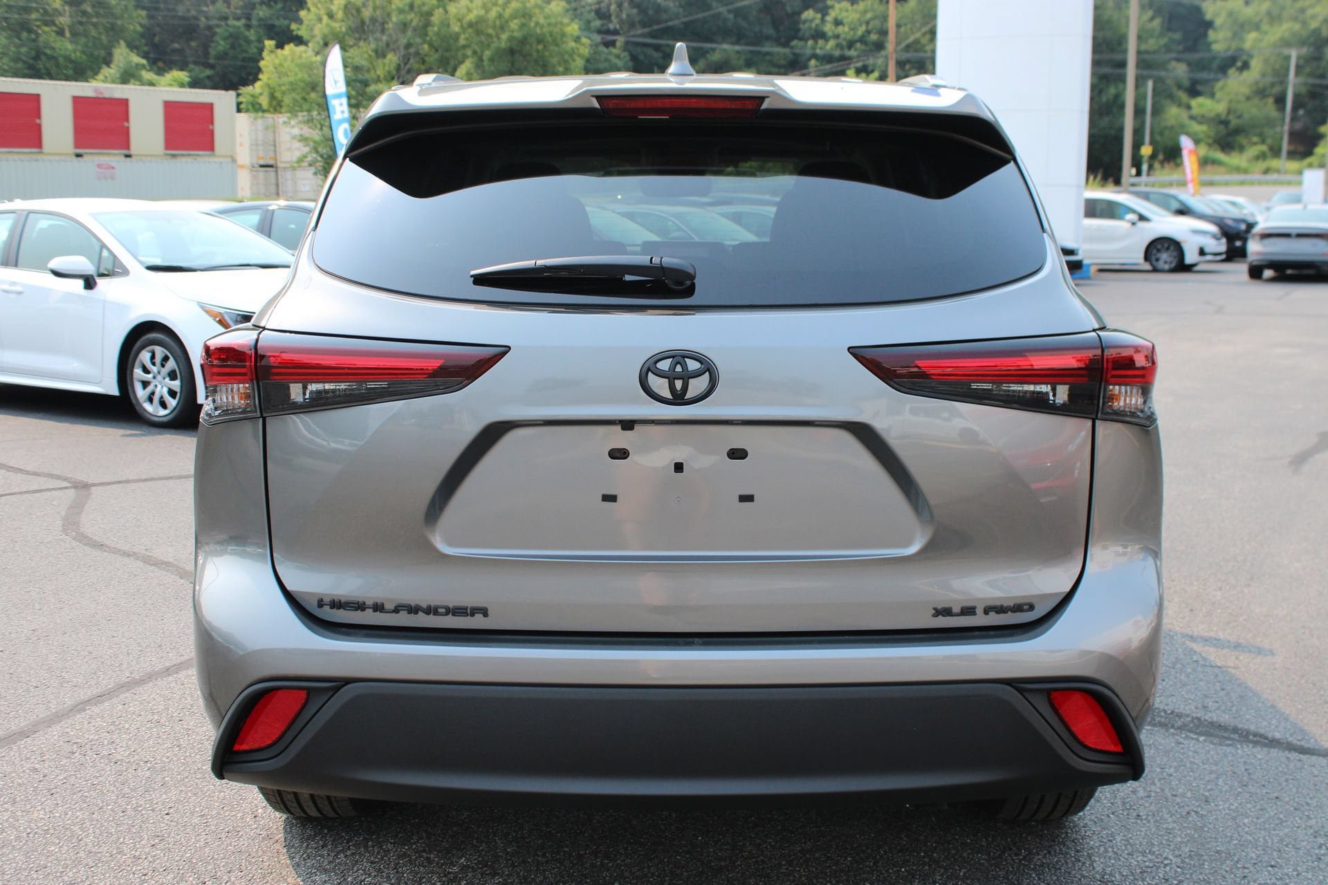 New 2026 Toyota Highlander XLE AWD/4WD image 8