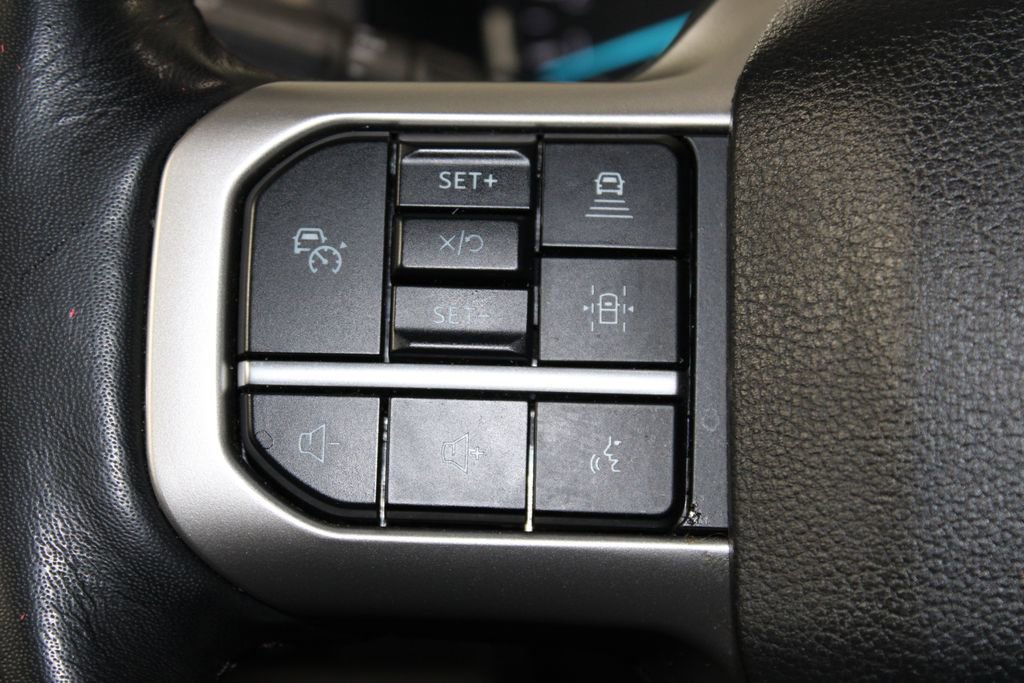 Used 2024 Ford Expedition Limited image 26