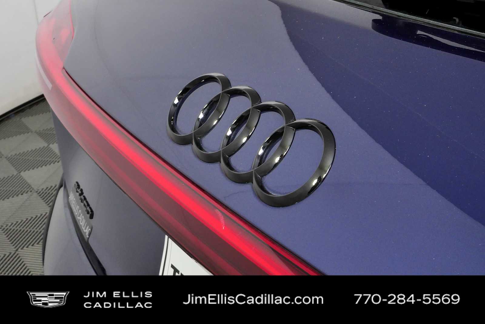 Used 2022 Audi e-tron Premium Plus AWD/4WD image 38