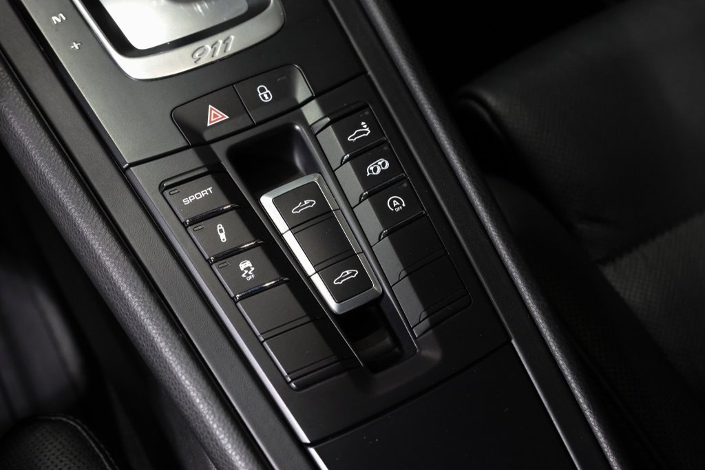 Used 2018 Porsche 911 Targa 4S image 31