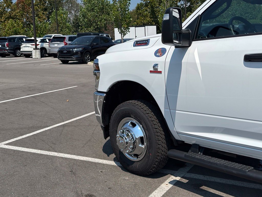 New 2027 RAM 3500 Tradesman w/ Chrome Appearance Group A AWD/4WD image 37
