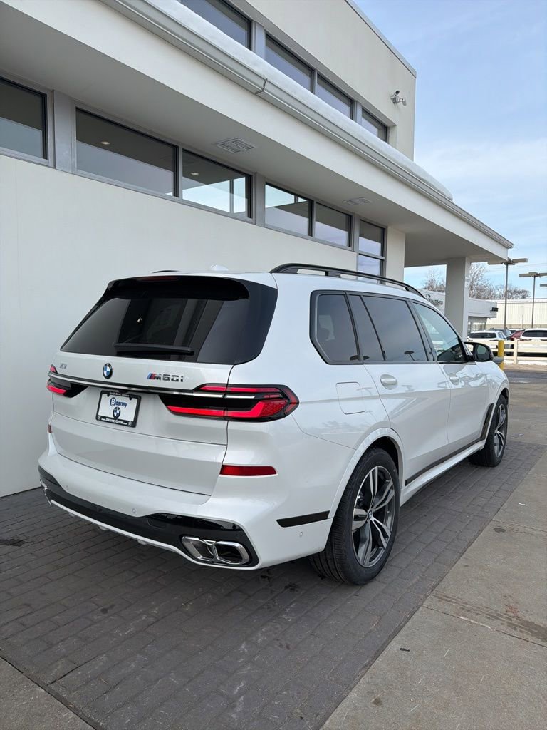 New 2026 BMW X7 M60i w/ Climate Comfort Package image 5
