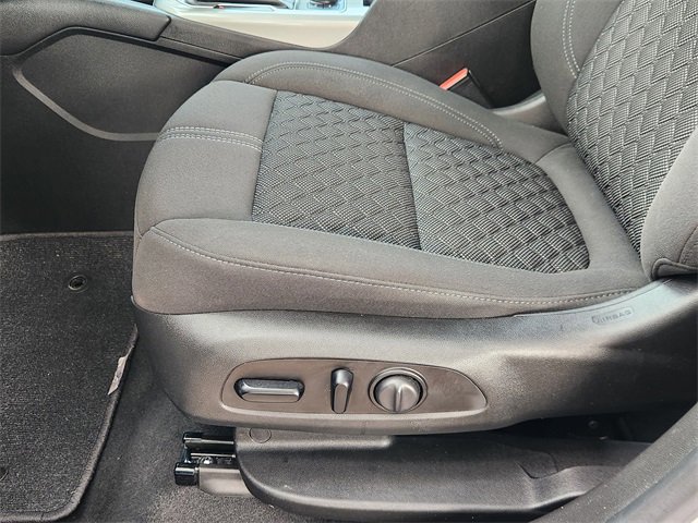 Used 2021 Chevrolet Blazer LT image 23