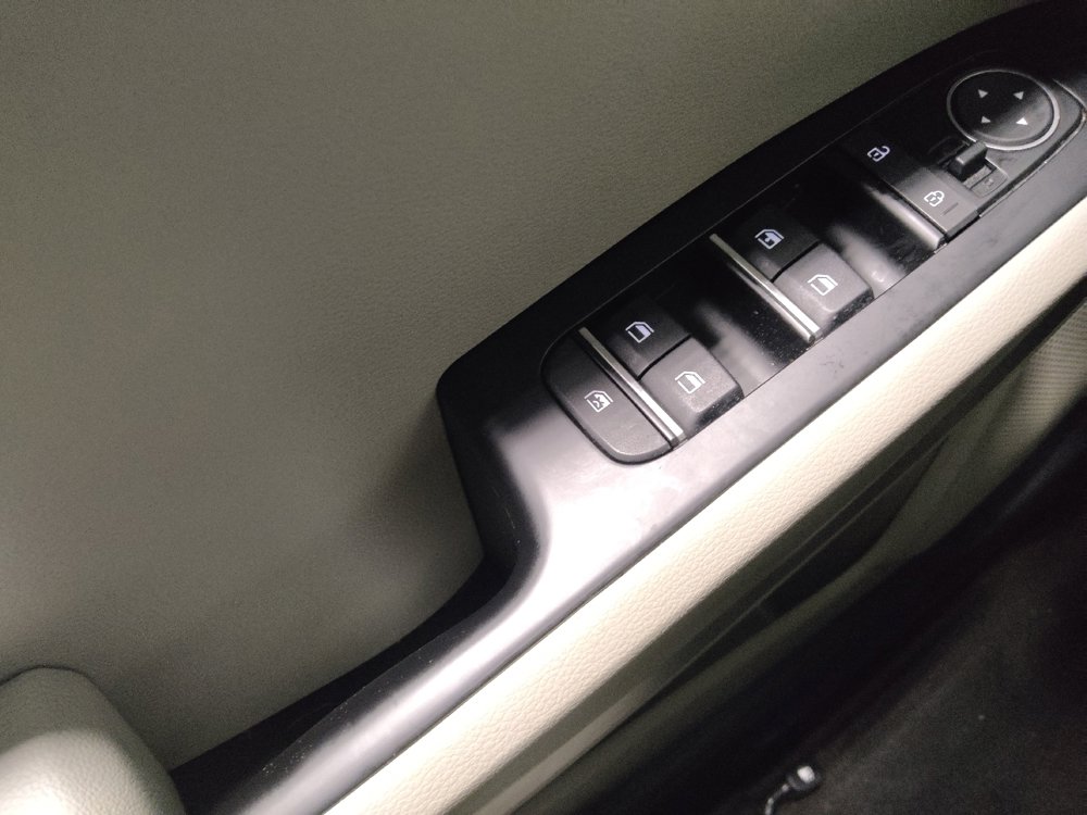 Used 2023 Kia Soul LX w/ LX Technology Package image 27