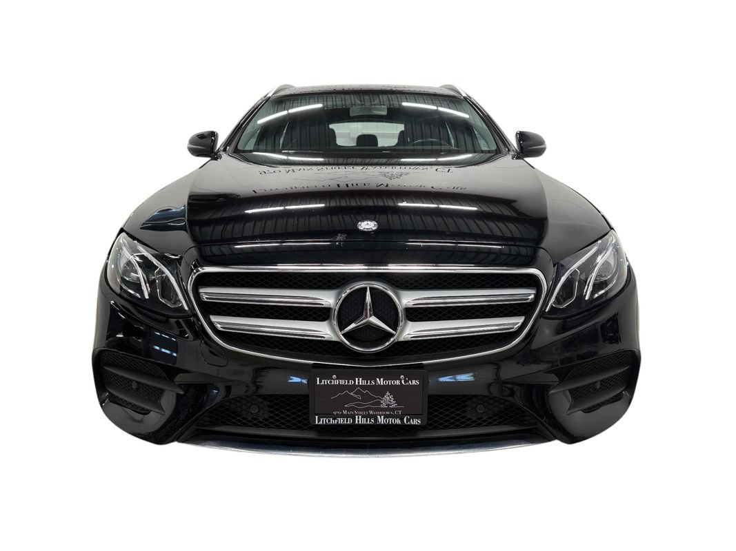 Used 2017 Mercedes-Benz E 400 4MATIC Wagon image 8