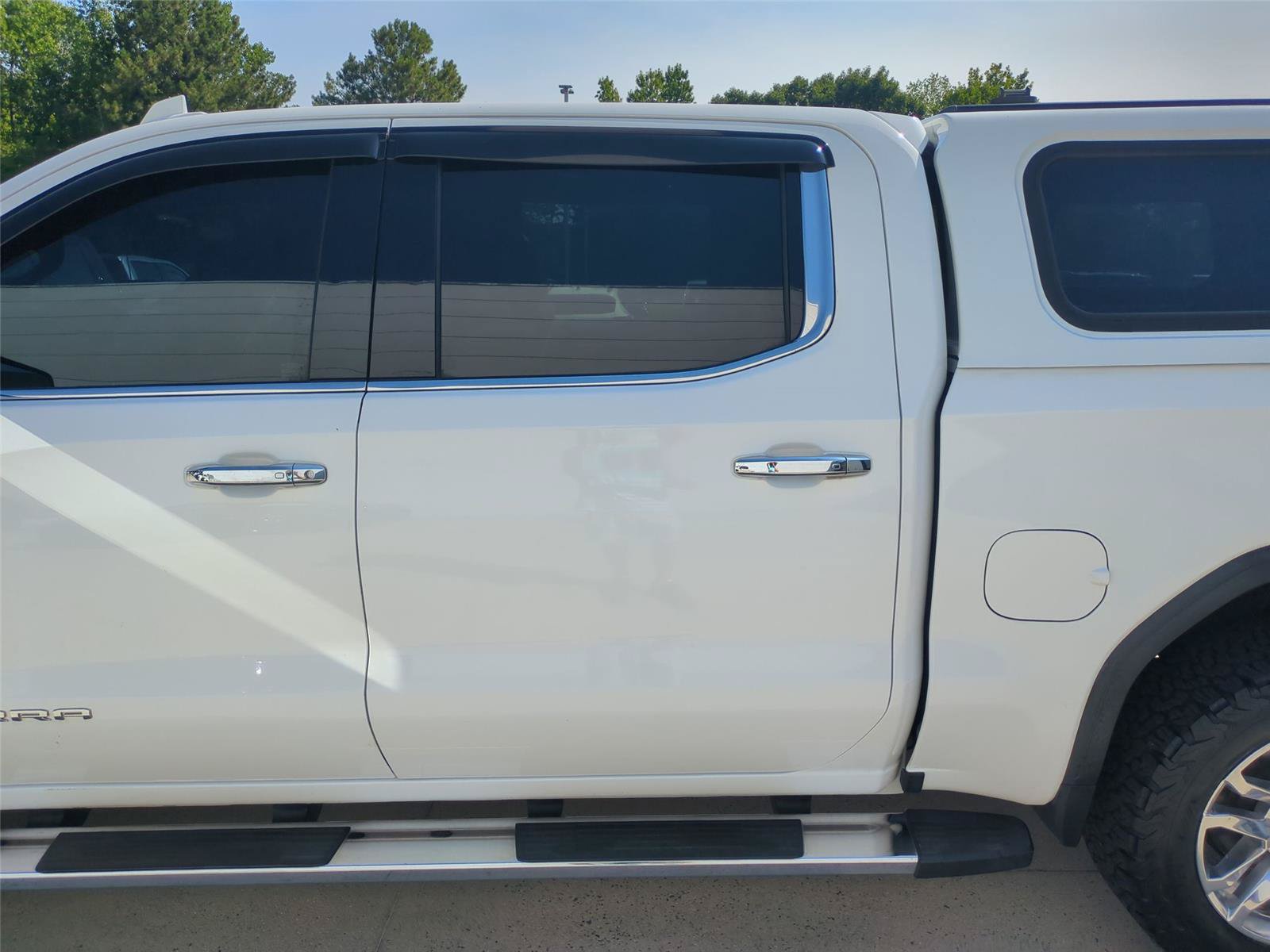 Used 2020 GMC Sierra 1500 SLT w/ SLT Premium Plus Package AWD/4WD image 29