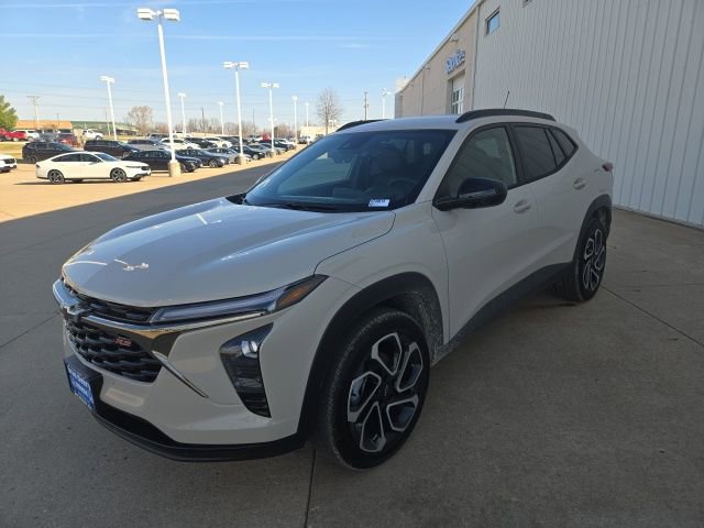 Used 2026 Chevrolet Trax RS w/ Driver Confidence Package image 4