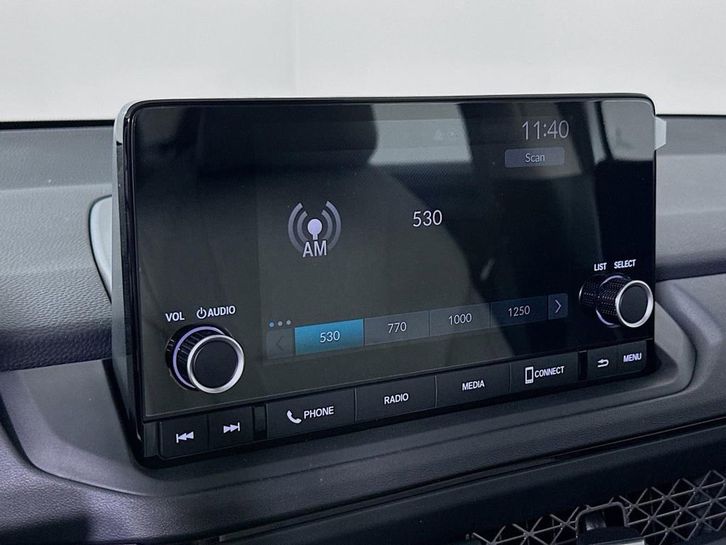 Certified 2025 Honda Accord SE image 13