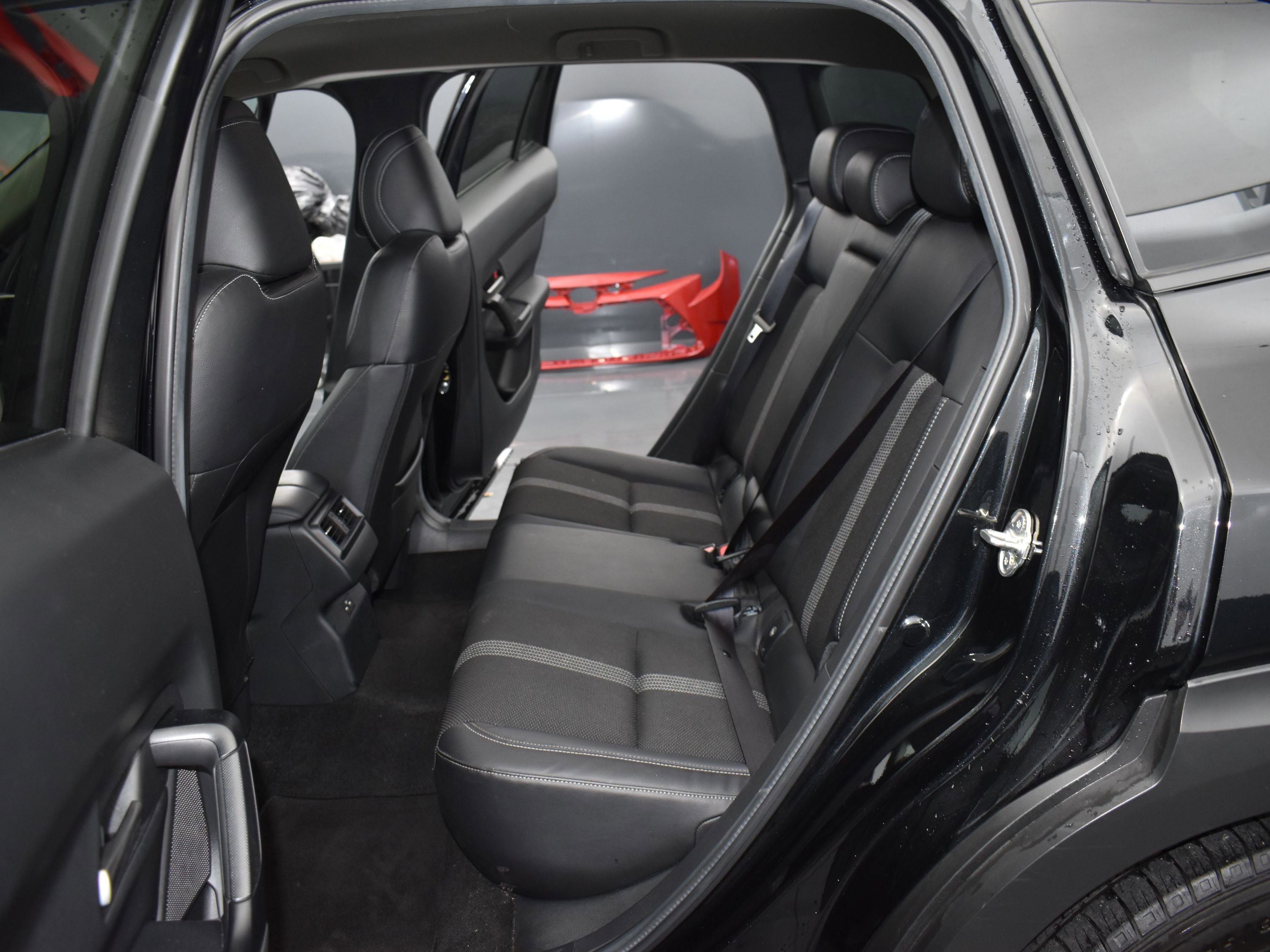 Used 2024 MAZDA CX-50 AWD 2.5 S w/ Preferred Package image 13