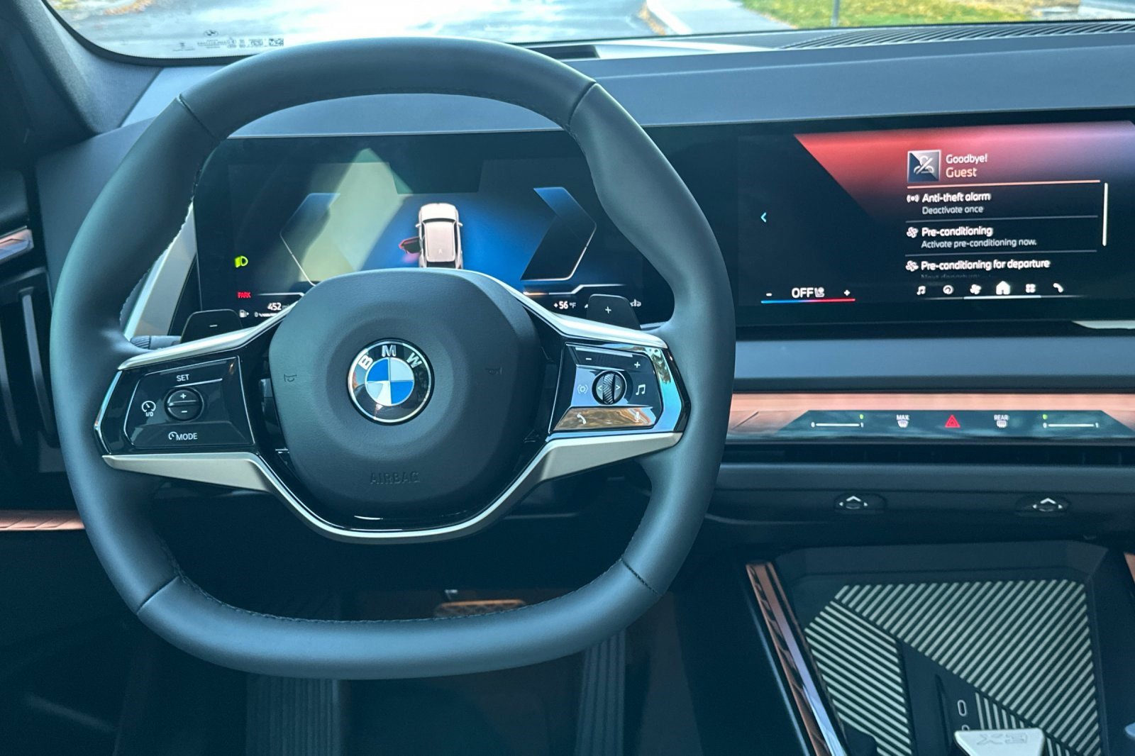 Used 2025 BMW X3 xDrive30i w/ Premium Package image 18