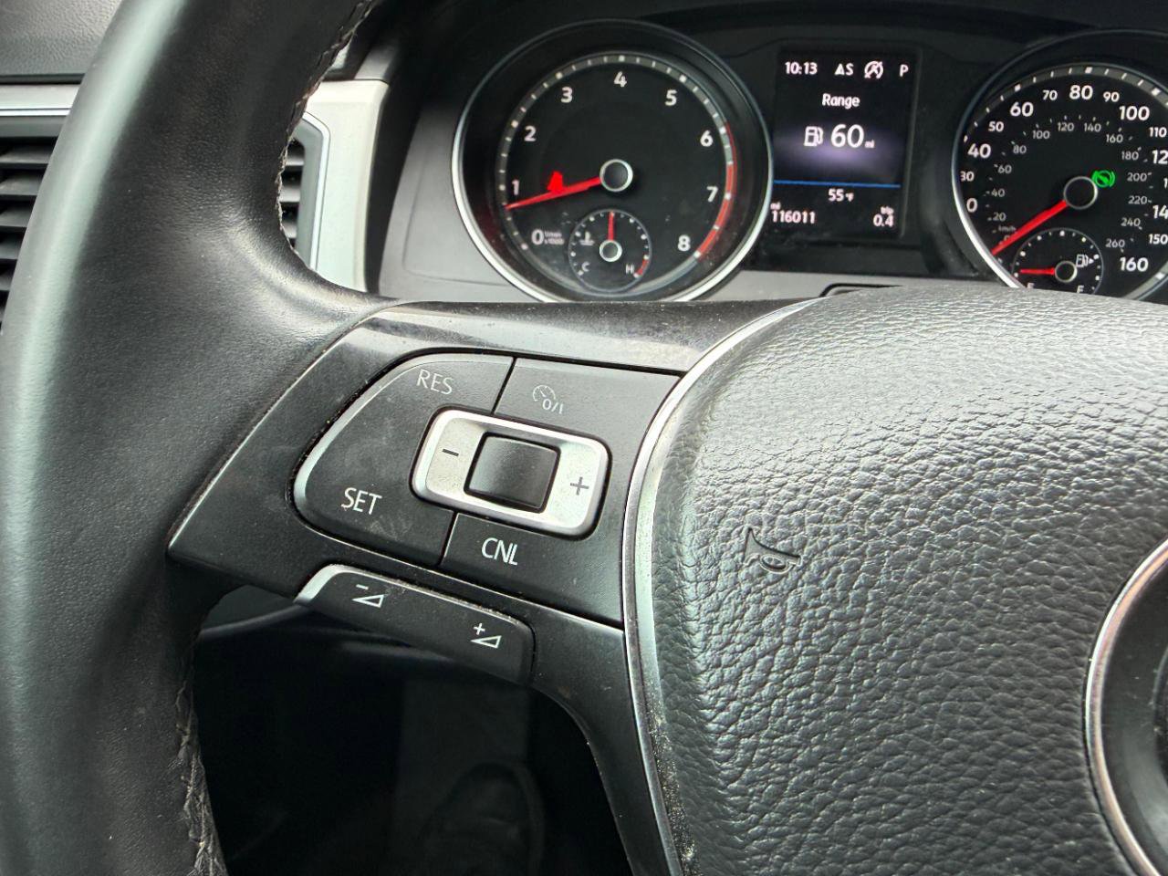 Used 2018 Volkswagen Atlas SE image 29