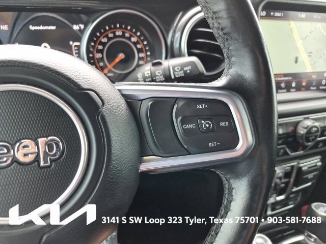 Used 2020 Jeep Wrangler Unlimited Sahara AWD/4WD image 27