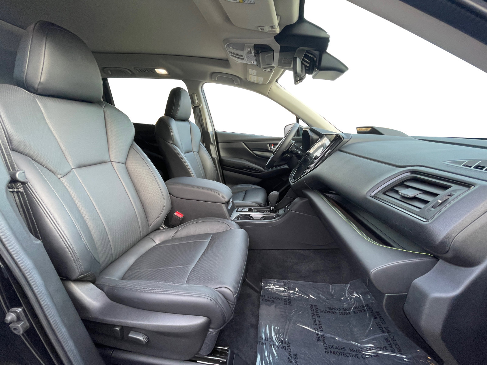 Used 2025 Subaru Ascent Bronze Edition image 2