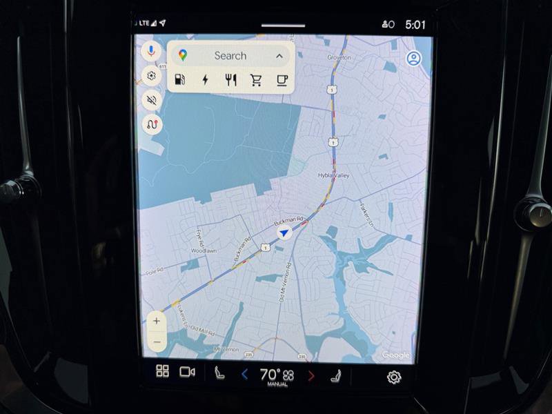 Used 2023 Volvo S60 T8 Plus image 20