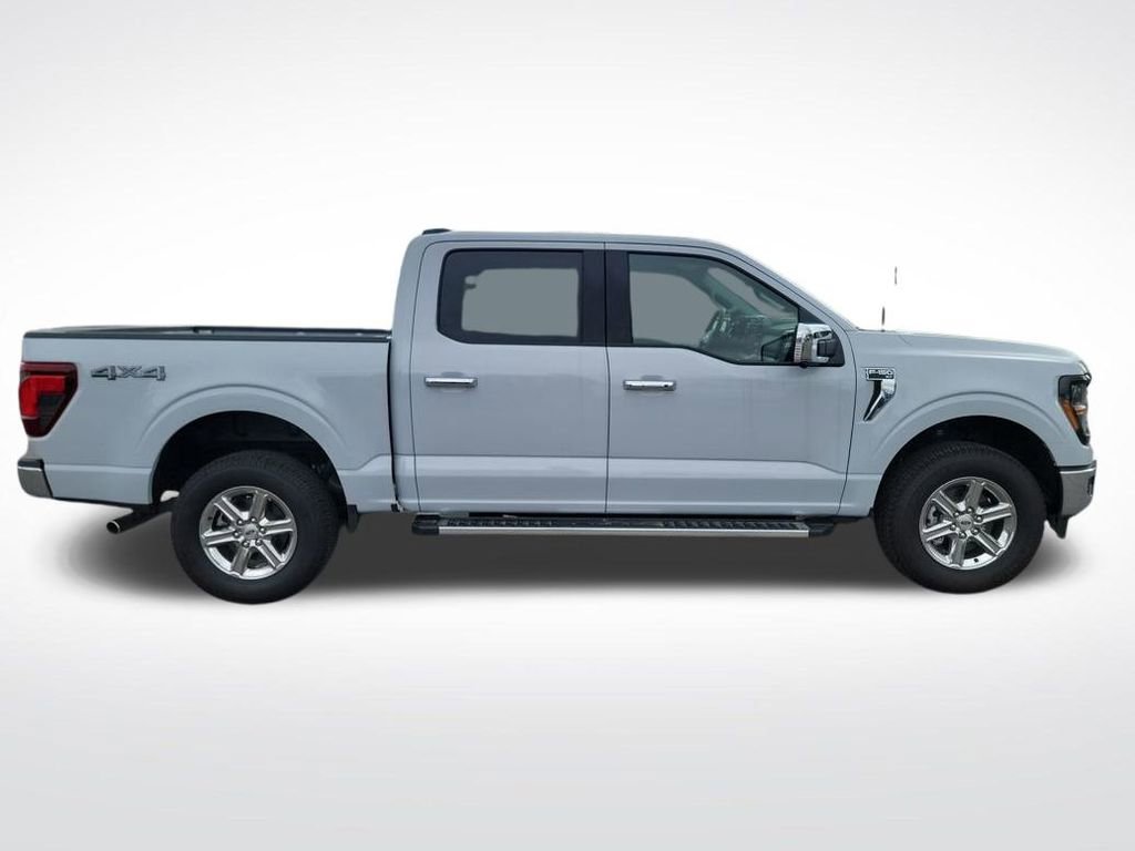 New 2025 Ford F150 XLT w/ Equipment Group 302A MID image 7