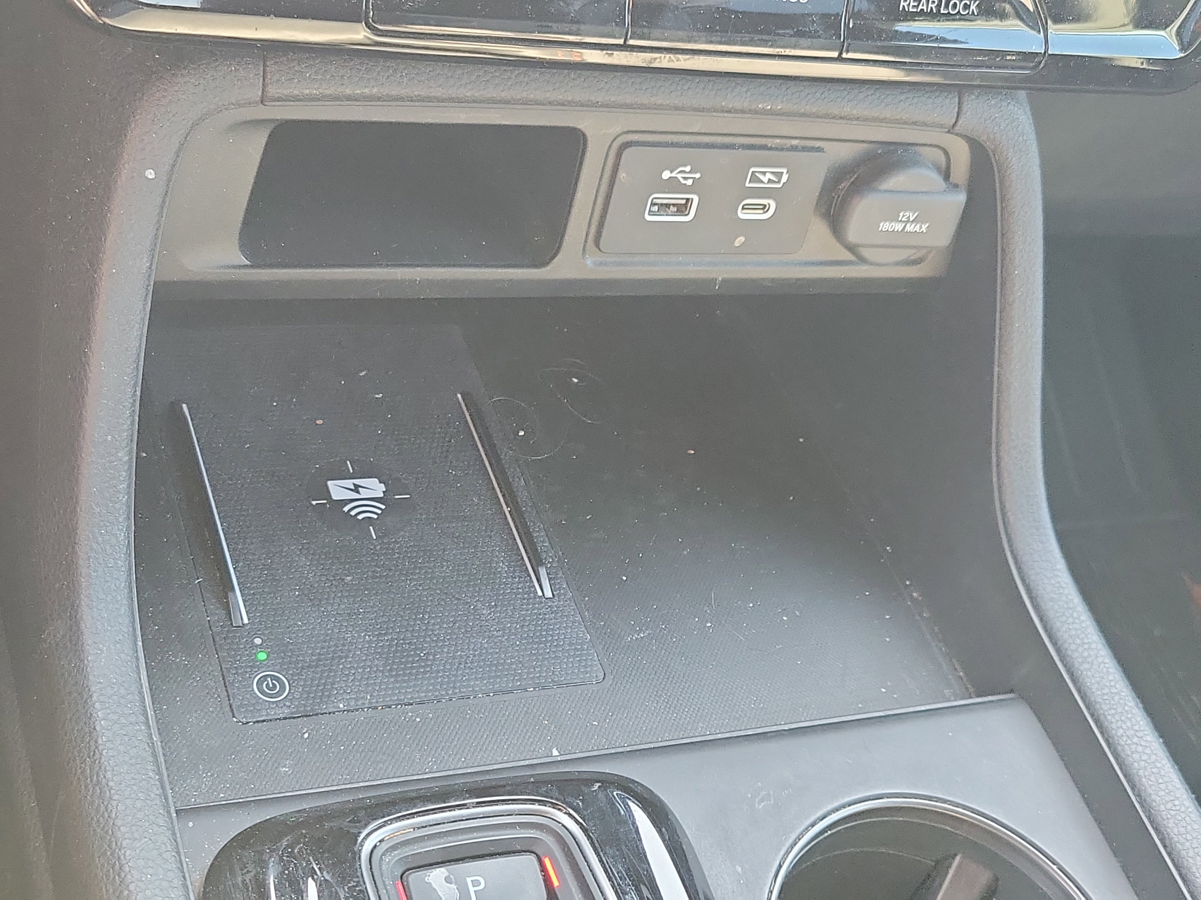 Used 2024 Honda Pilot TrailSport image 31