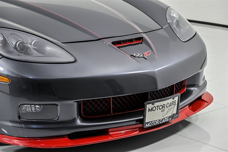 Used 2011 Chevrolet Corvette Grand Sport w/ Preferred Equipment Group RWD image 4
