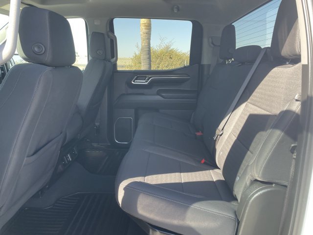 Used 2024 Chevrolet Silverado 1500 RST w/ Z71 Off-Road Package AWD/4WD image 24