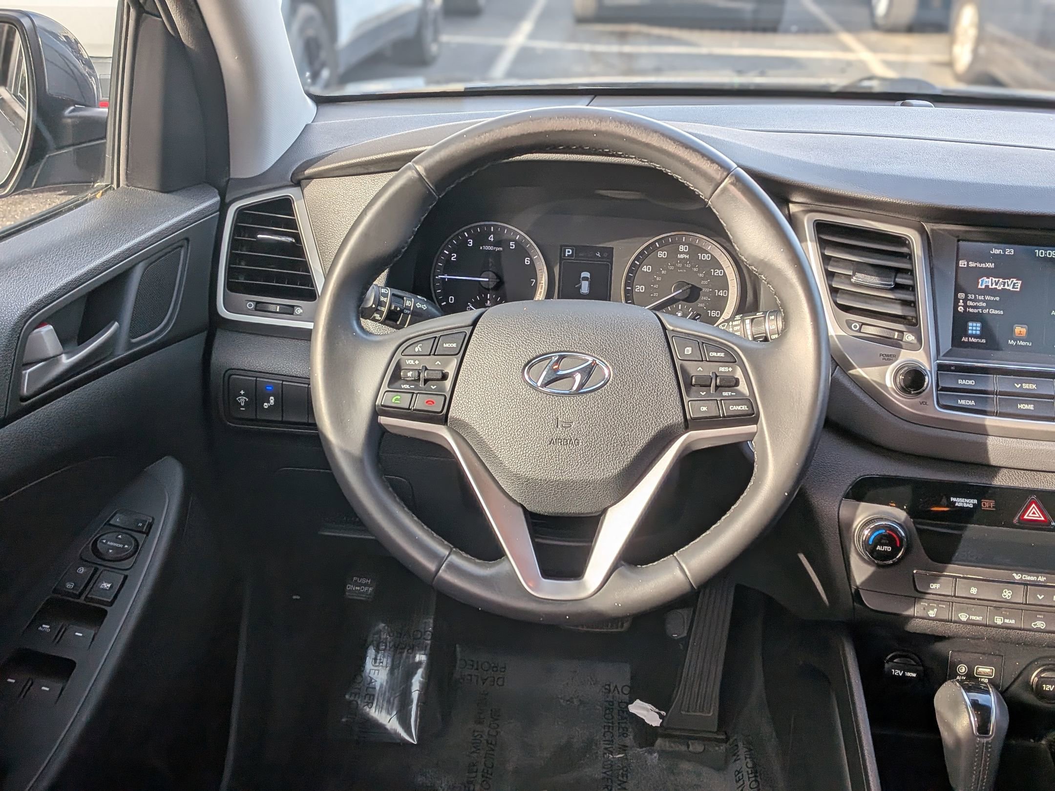 Used 2018 Hyundai Tucson Sport image 20