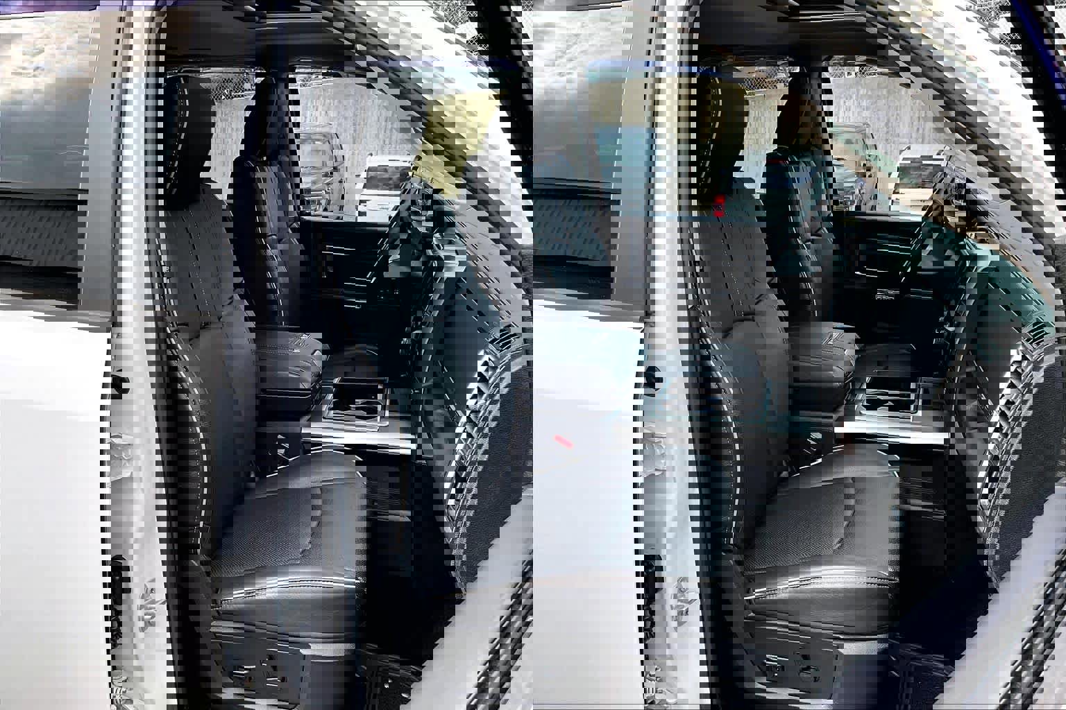 Used 2014 RAM 1500 Limited image 8