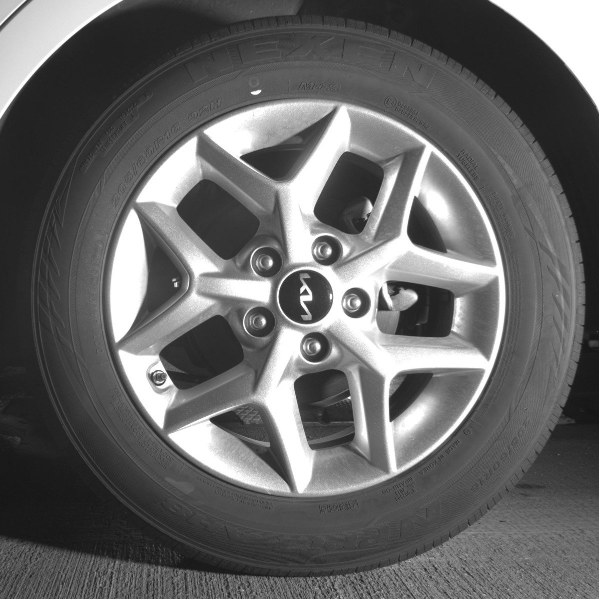 Used 2025 Kia Soul LX w/ LX Technology Package FWD image 14