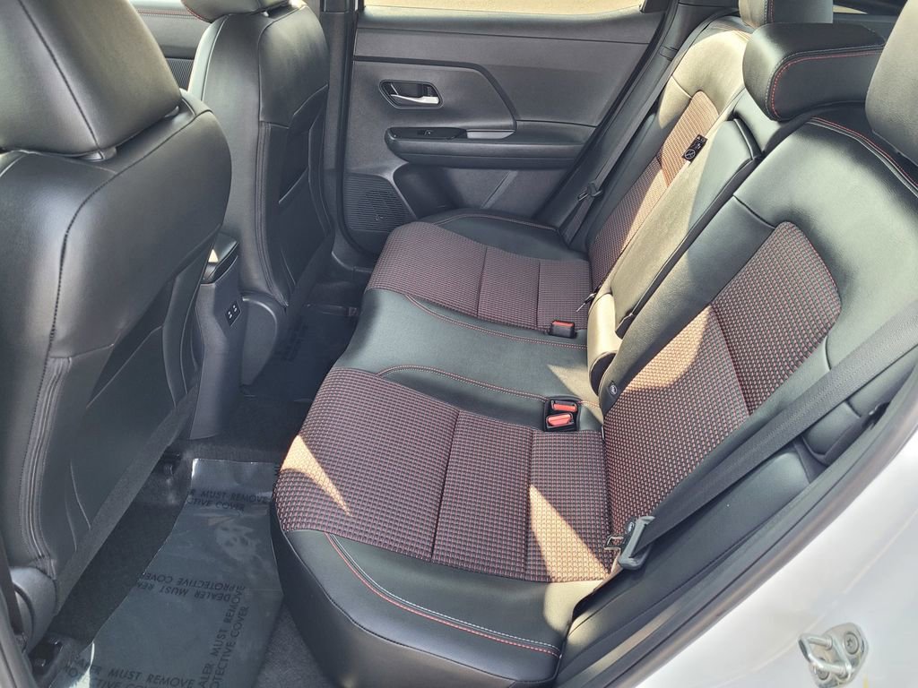 New 2026 Nissan Kicks SR w/ Illumination Package image 6