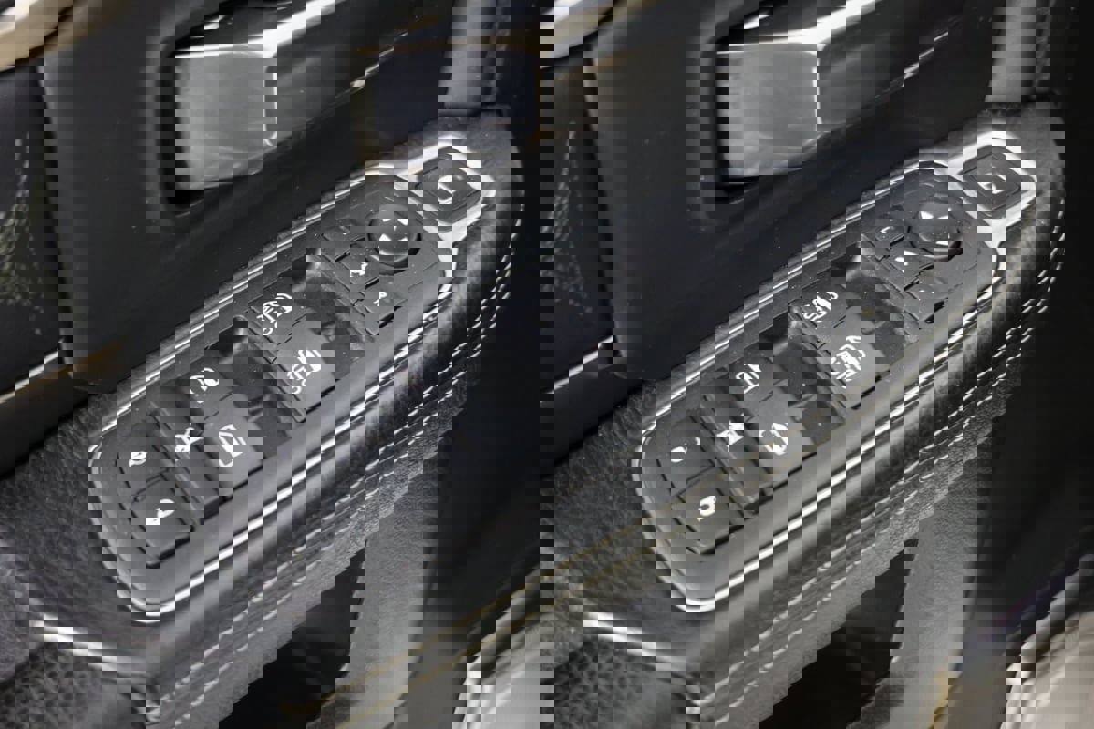 Used 2019 RAM 2500 Limited image 25