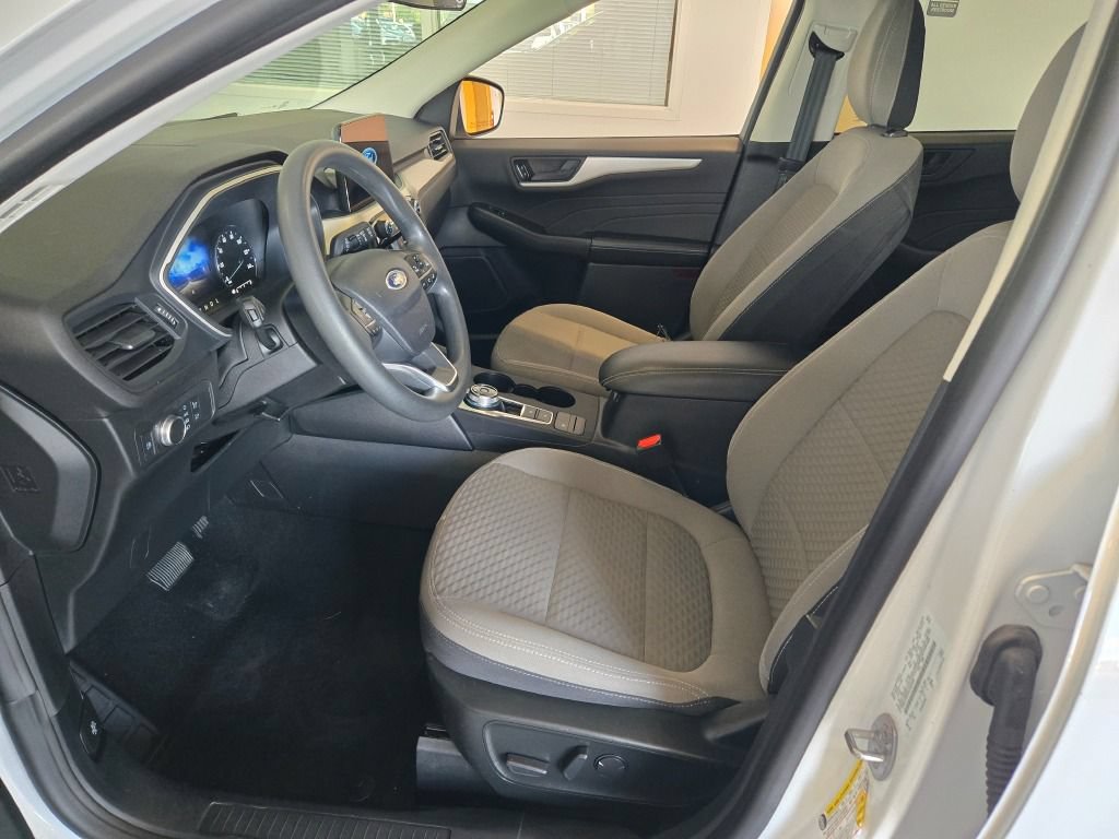 Used 2022 Ford Escape SE FWD image 20