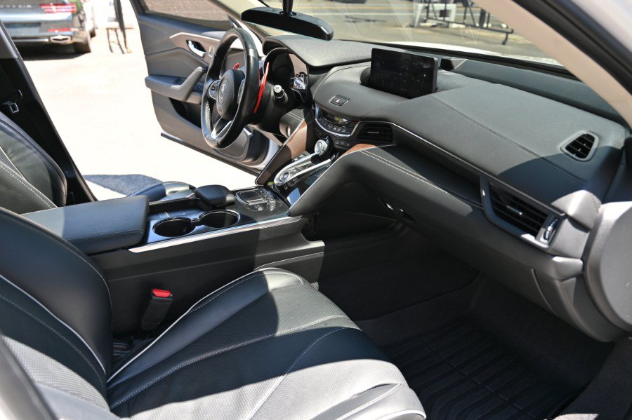 Used 2021 Acura TLX w/ Advance Package AWD/4WD image 18