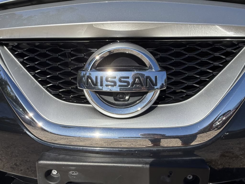 Used 2017 Nissan Maxima Platinum FWD image 9