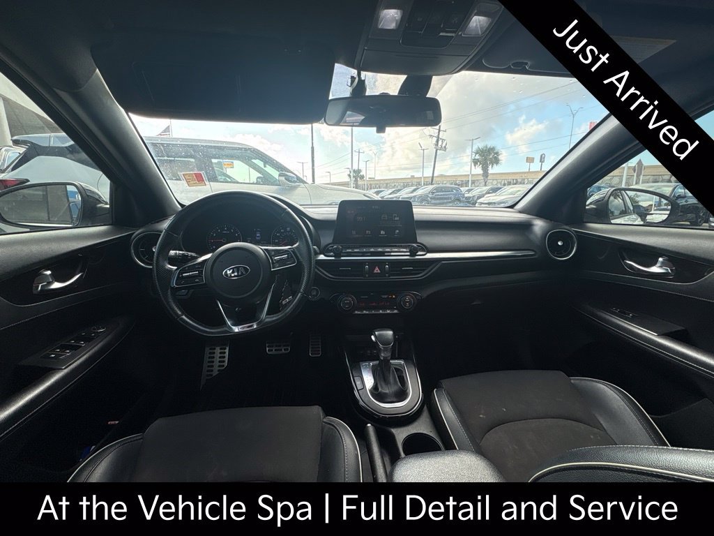 Used 2020 Kia Forte GT-Line w/ GT-Line Premium Package FWD image 5