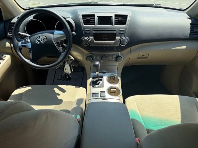 Used 2012 Toyota Highlander 4WD w/ Tech Pkg image 33