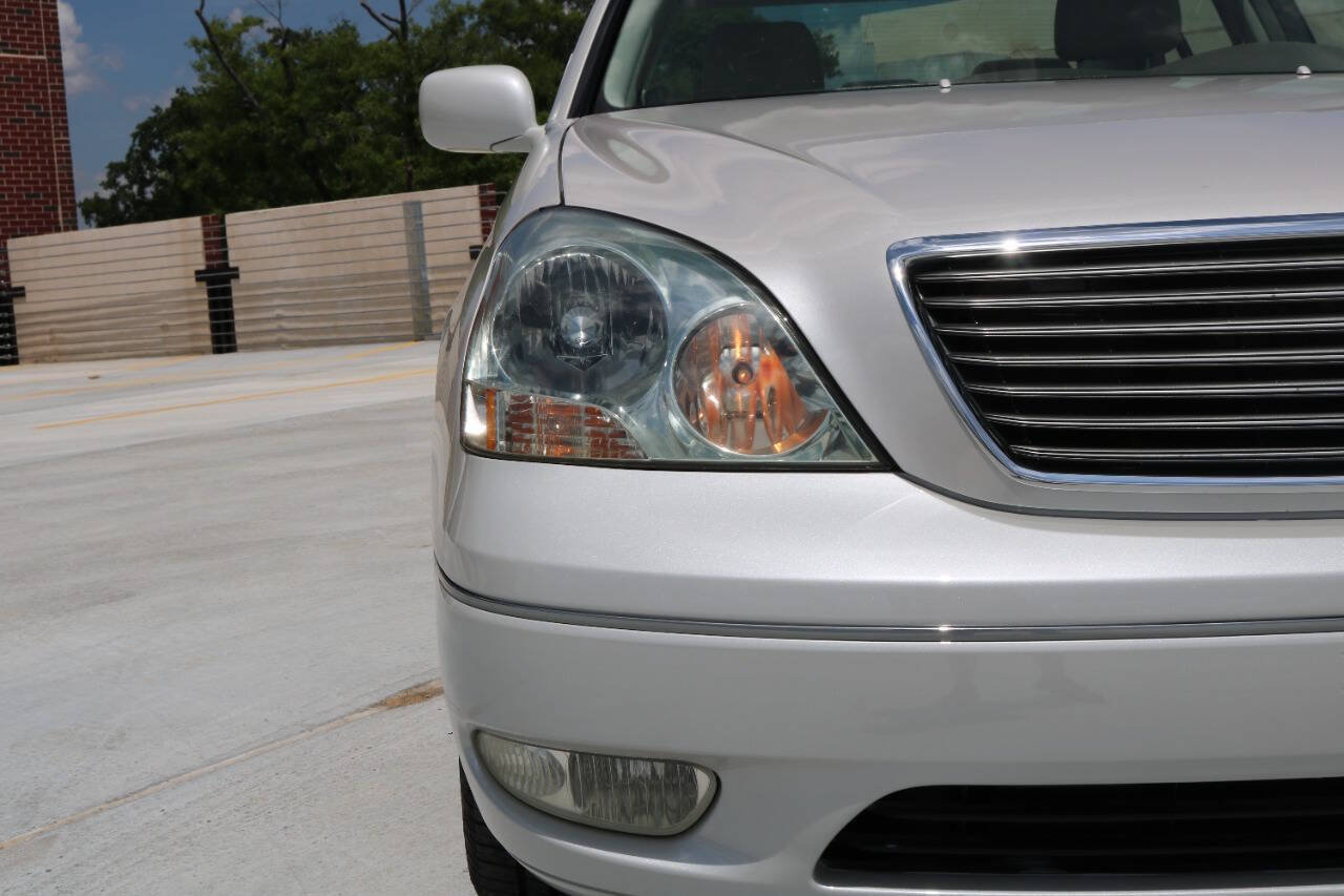 Used 2001 Lexus LS 430 RWD image 15