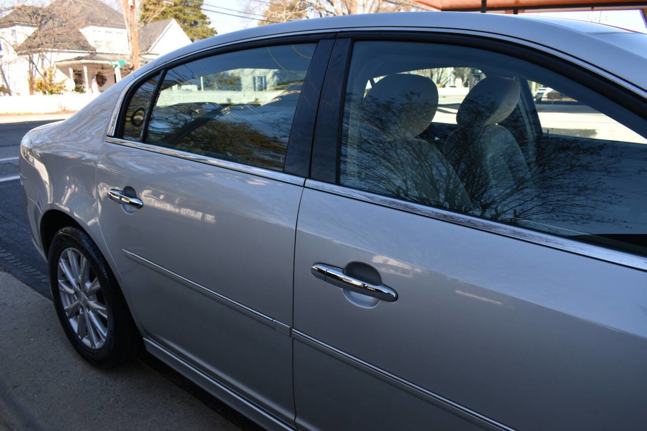 Used 2011 Buick Lucerne CX FWD image 32