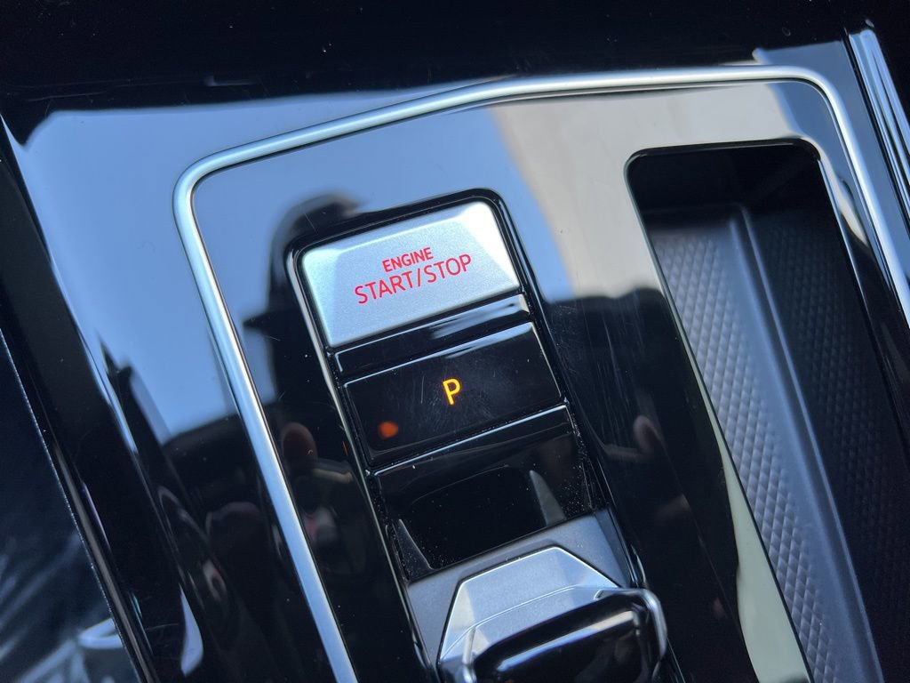 Certified 2024 Volkswagen GTI S image 40