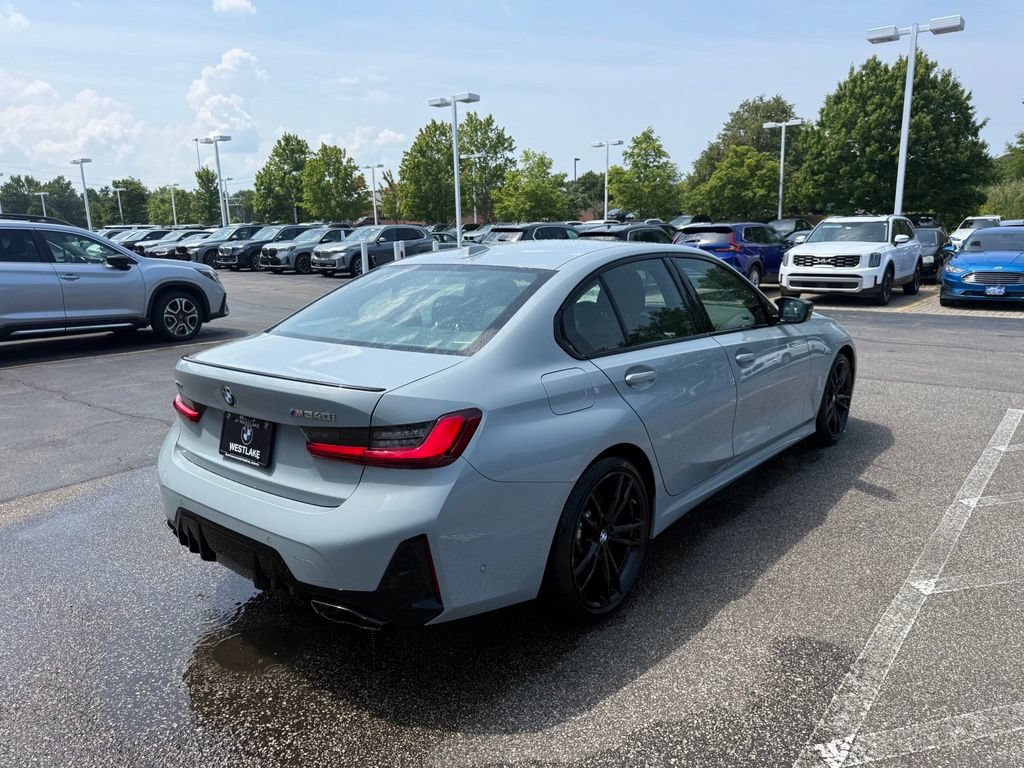 Used 2023 BMW M340i xDrive w/ Premium Package AWD/4WD image 5