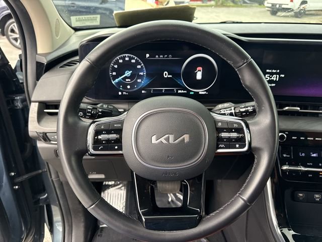 Used 2024 Kia Carnival SX FWD image 14