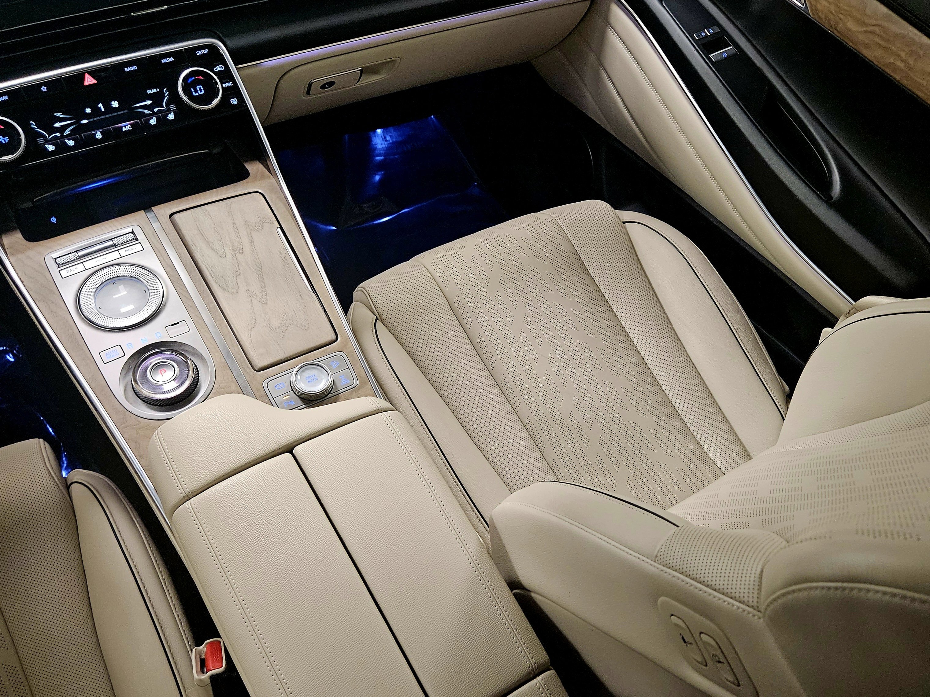 Used 2021 Genesis GV80 3.5T w/ Advanced Package 06 image 16