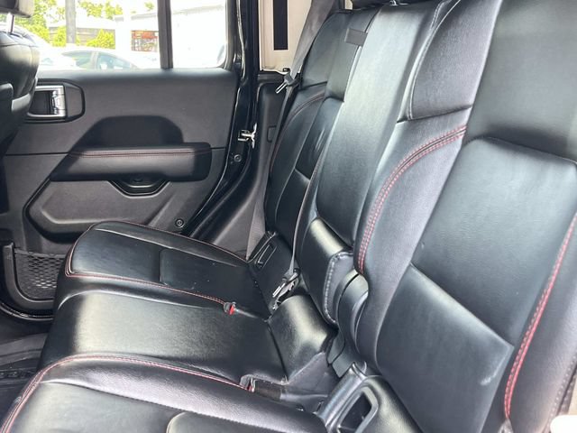 Used 2023 Jeep Gladiator Rubicon w/ Cold Weather Group AWD/4WD image 24
