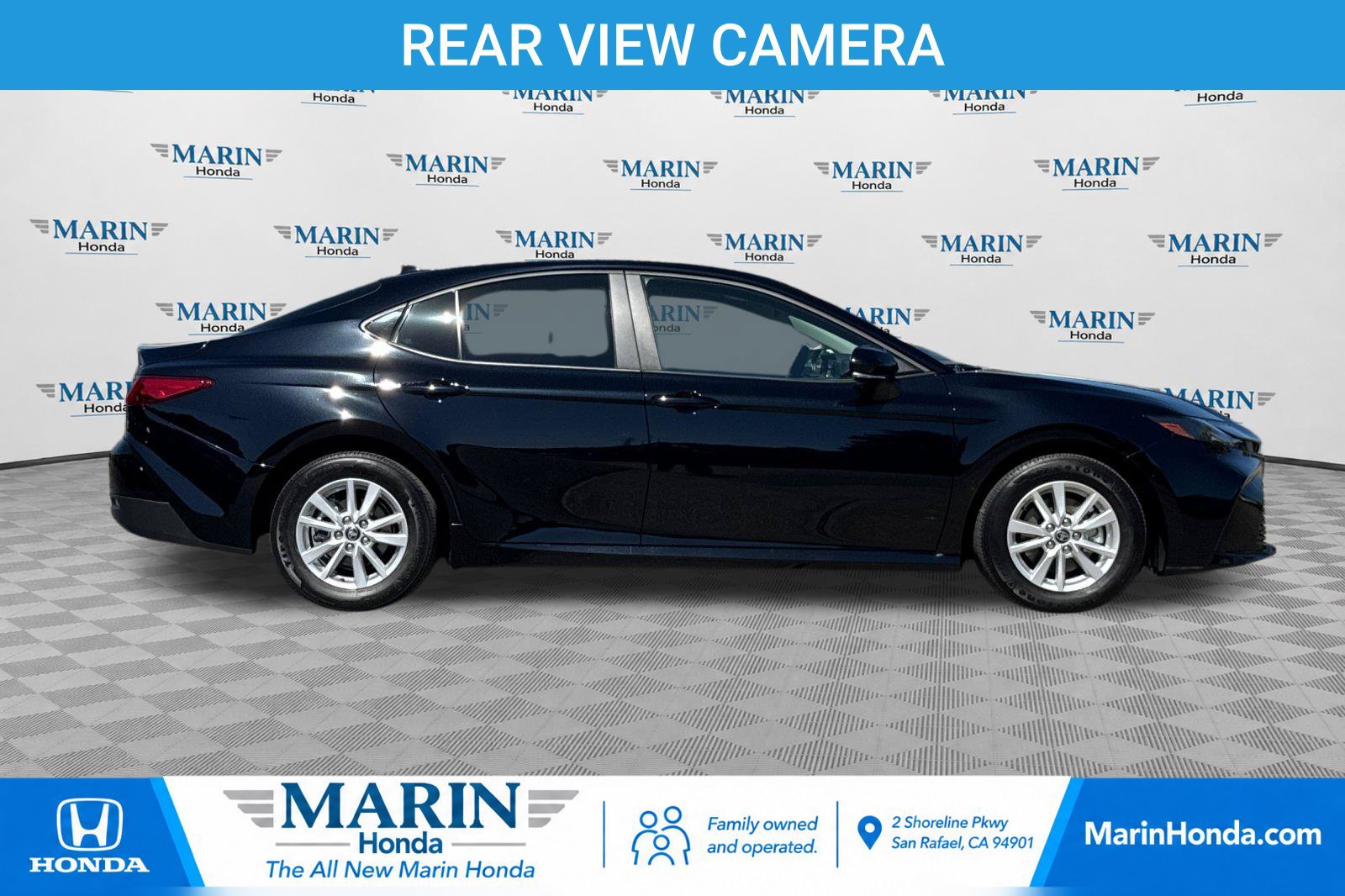 Used 2025 Toyota Camry LE FWD image 2