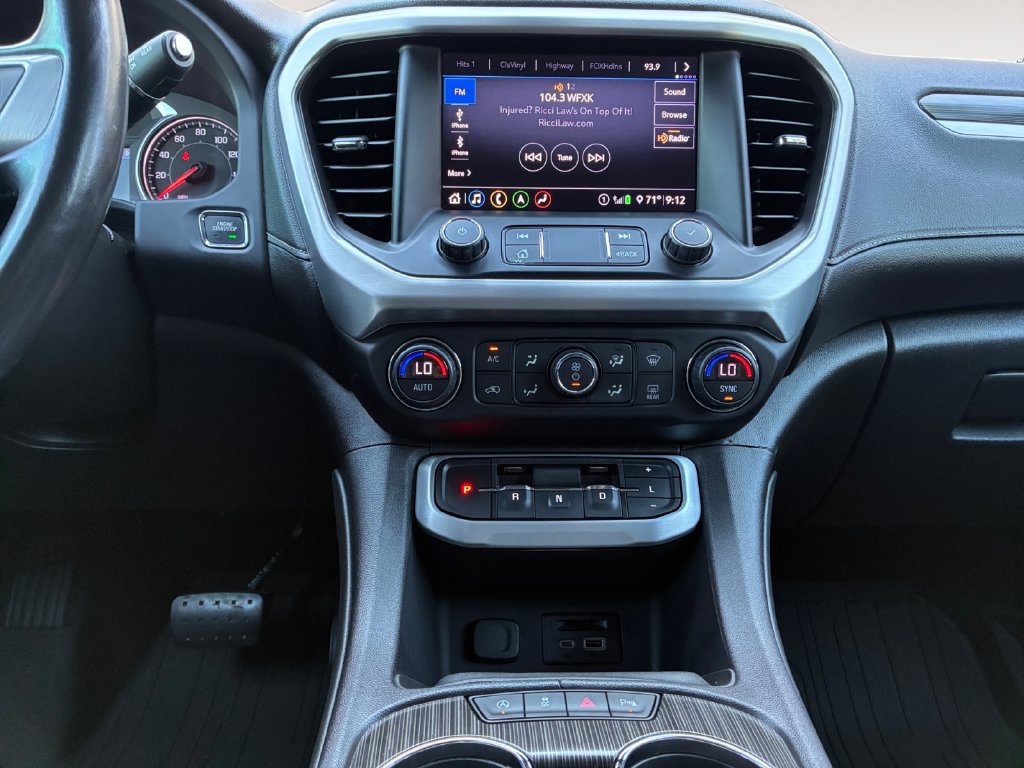 Used 2020 GMC Acadia SLT AWD/4WD image 11