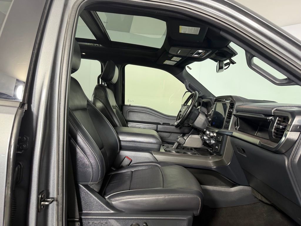 Used 2025 Ford F150 Lariat image 30