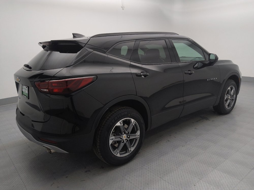 Used 2024 Chevrolet Blazer LT w/ Convenience Package FWD image 10
